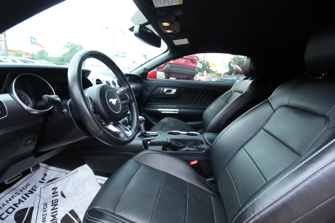 Ford Mustang GT Coupe 2019