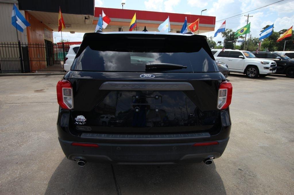 Ford Explorer XLT 2021