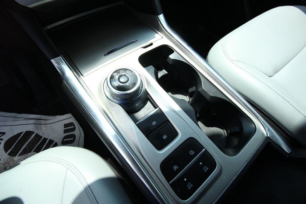 Ford Explorer XLT 2021