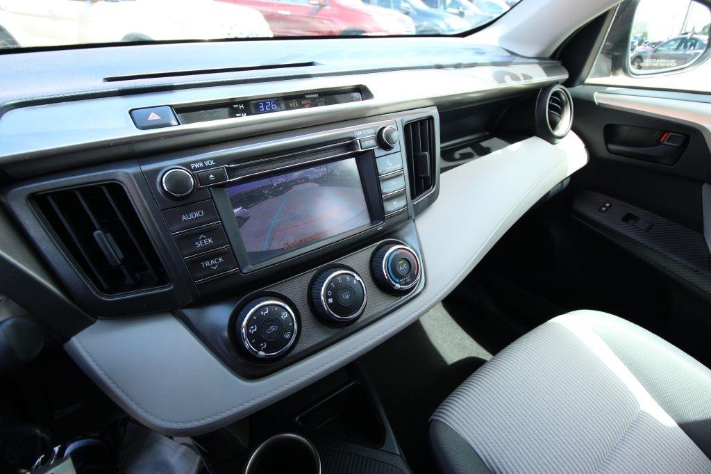 Toyota RAV4 LE FWD 2013