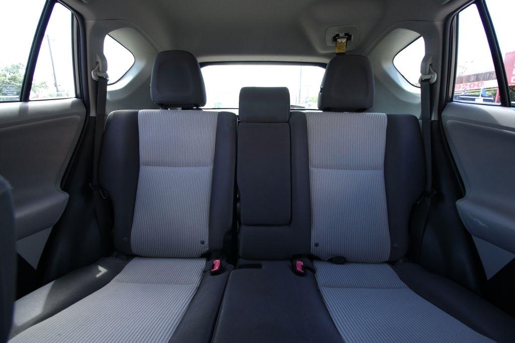 Toyota RAV4 LE FWD 2013