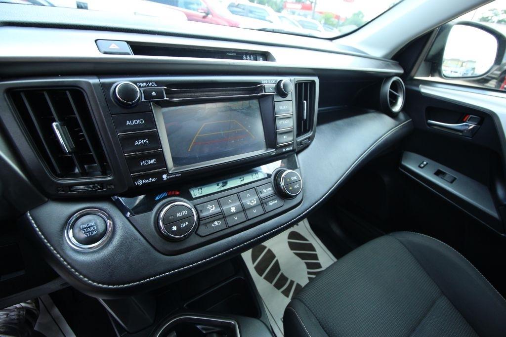 Toyota RAV4 XLE FWD 2018