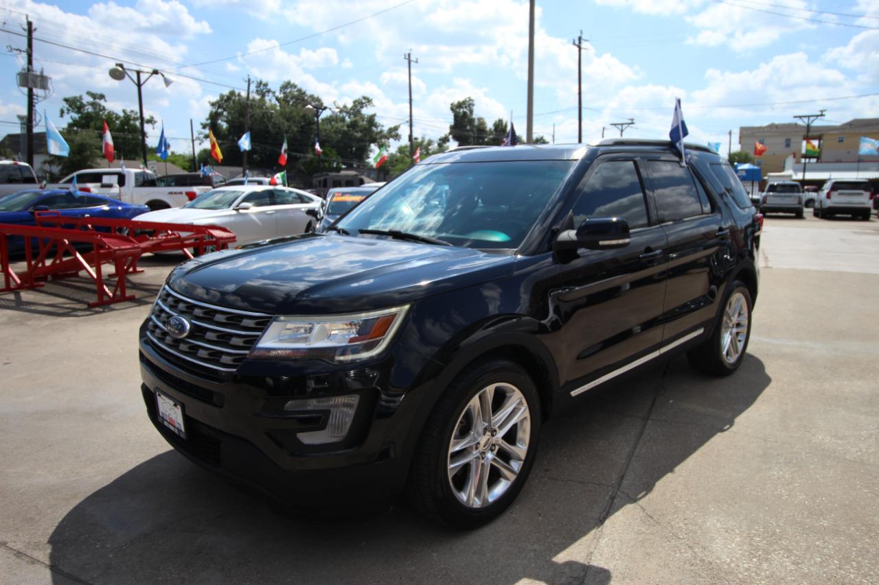Ford Explorer XLT FWD 2017