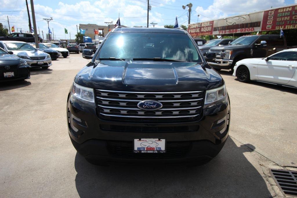 Ford Explorer XLT FWD 2017