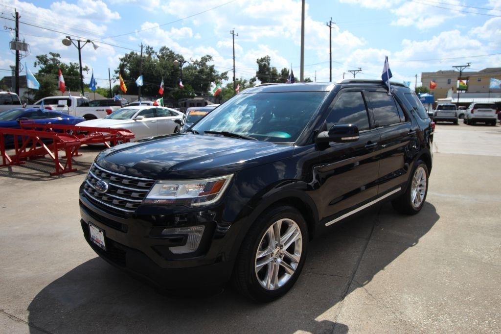 Ford Explorer XLT FWD 2017
