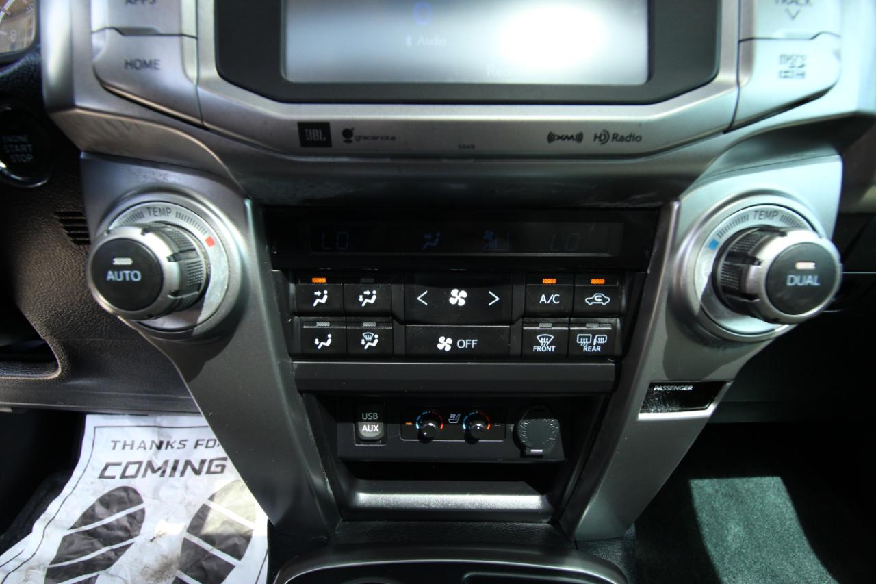 Toyota 4Runner SR5 2WD 2019