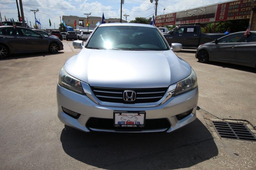 Honda Accord EX Sedan 6-Spd MT 2014