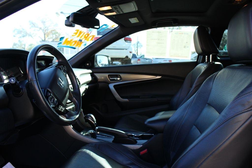 Honda Accord Touring V6 Coupe AT 2017