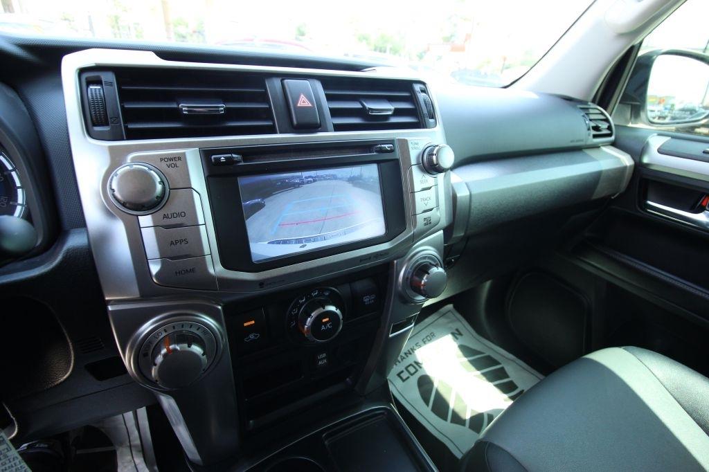 Toyota 4Runner SR5 2WD 2018