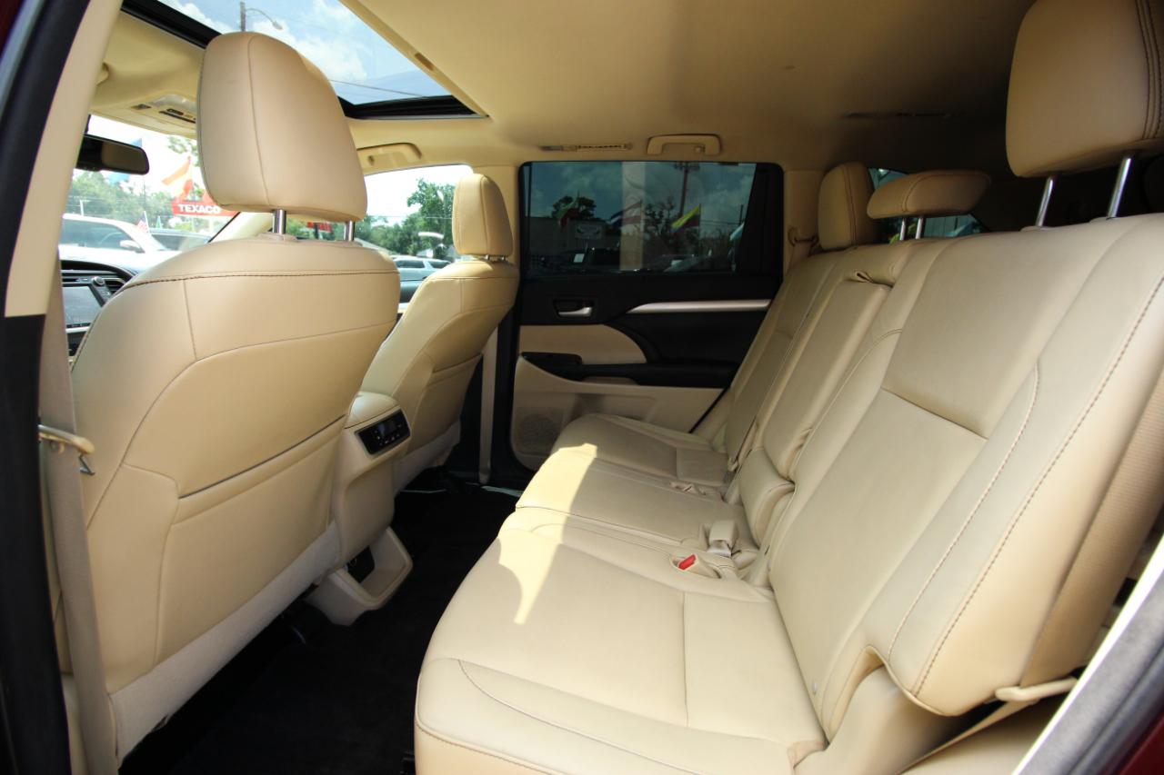Toyota Highlander XLE FWD V6 2015