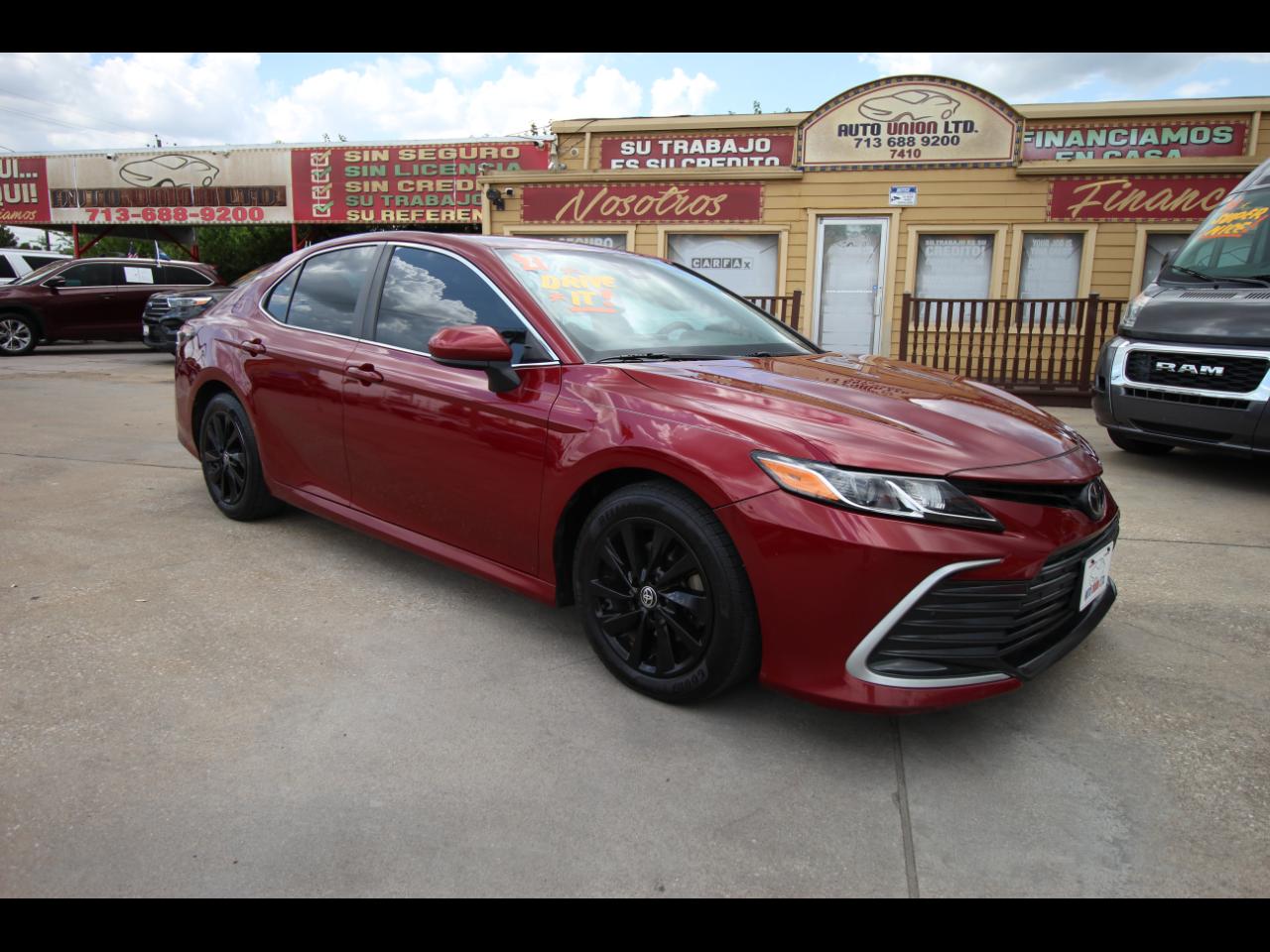 Toyota Camry LE 2021