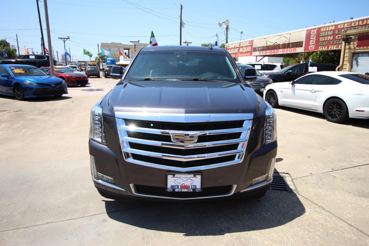 Cadillac Escalade Luxury 4WD 2016