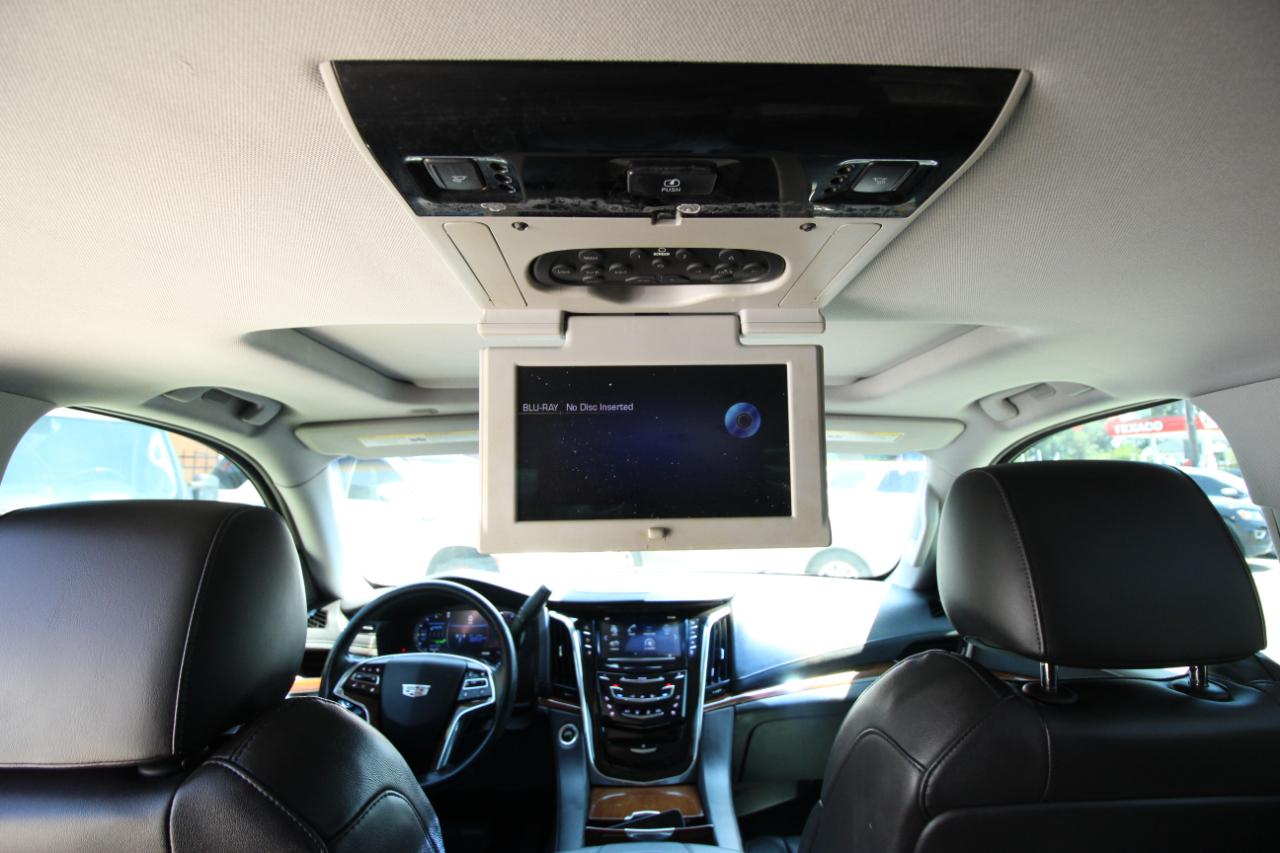 Cadillac Escalade Luxury 4WD 2016