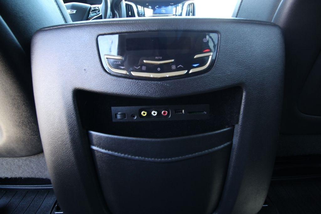 Cadillac Escalade Luxury 4WD 2016