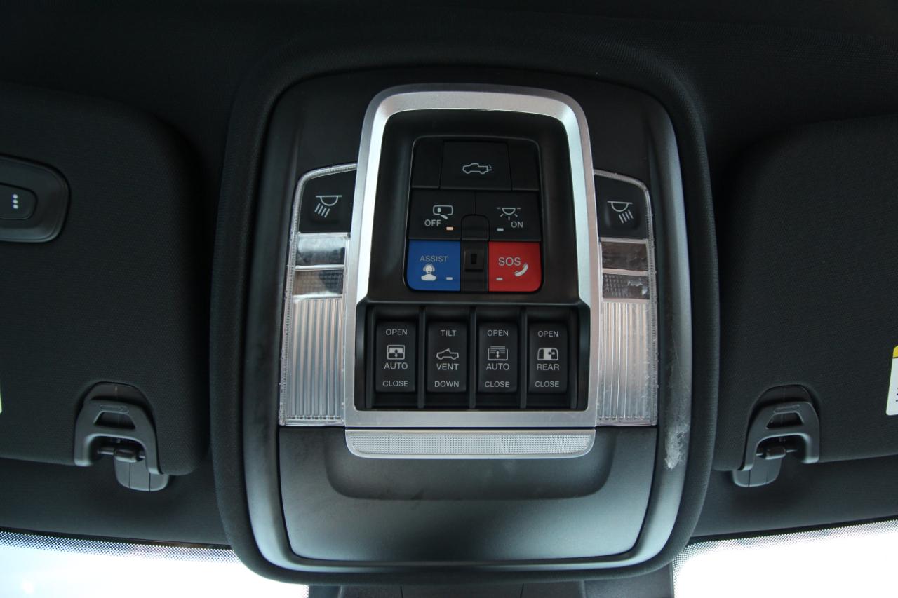 RAM 1500 Longhorn Crew Cab SWB 4WD 2022