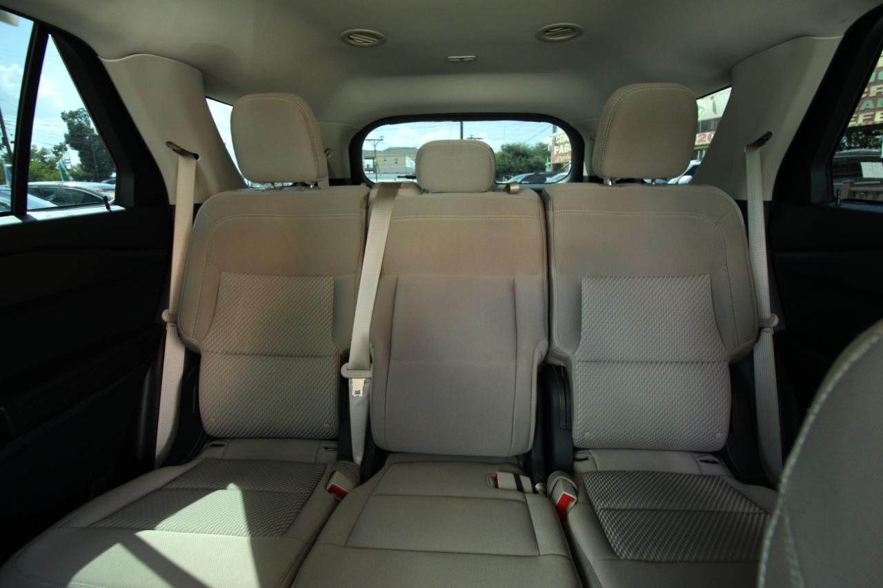 Ford Explorer Base 2021
