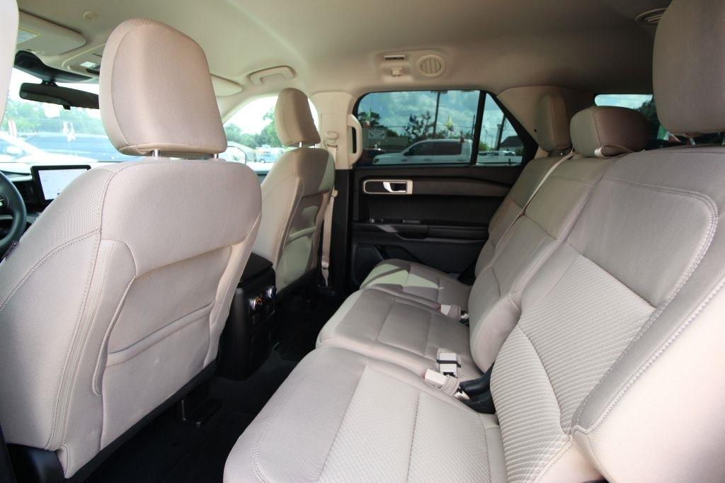 Ford Explorer Base 2021
