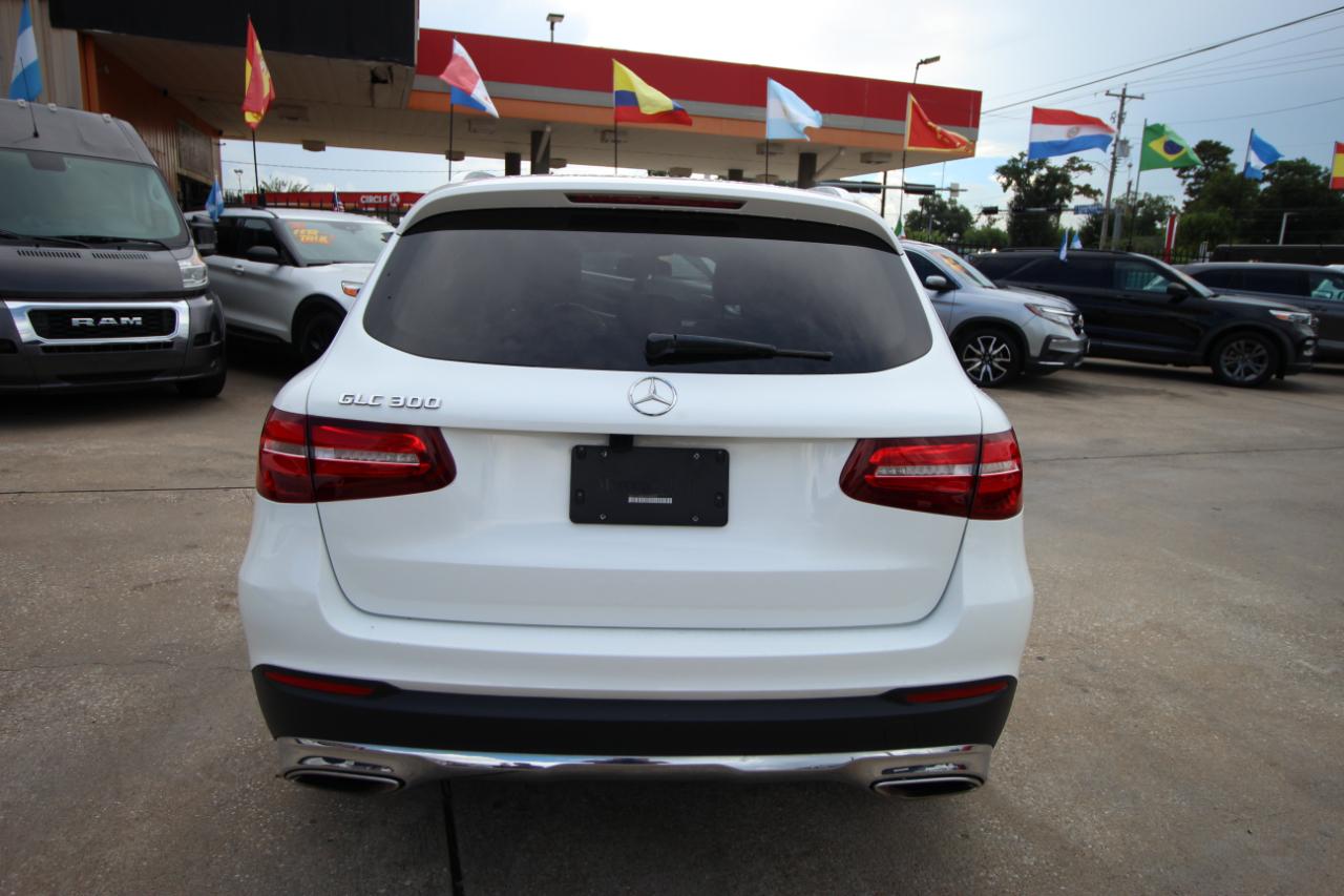 Mercedes-Benz GLC-Class GLC300 2018