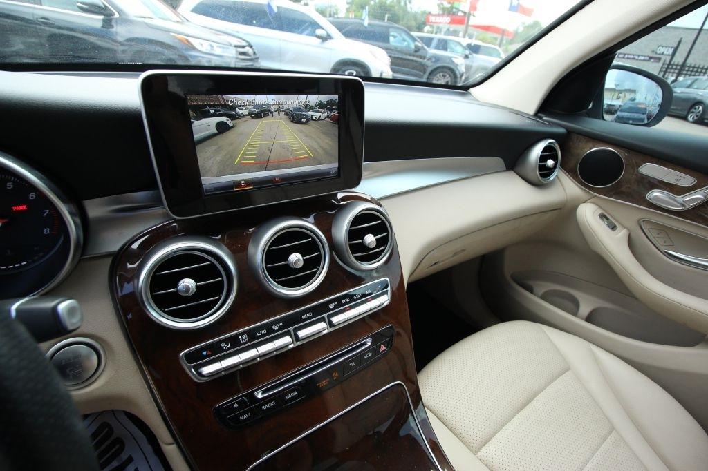 Mercedes-Benz GLC-Class GLC300 2018