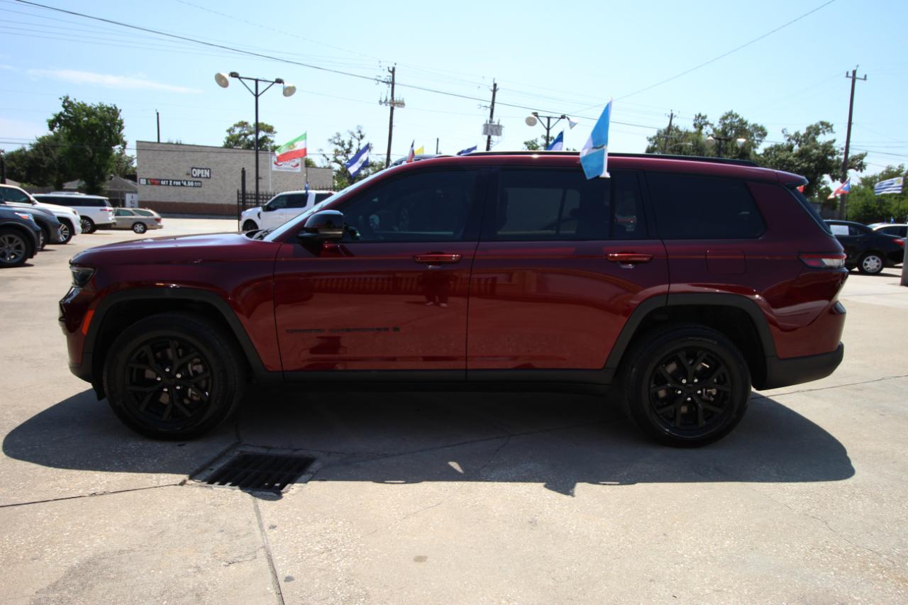 Jeep Grand Cherokee L Laredo 4WD 2025