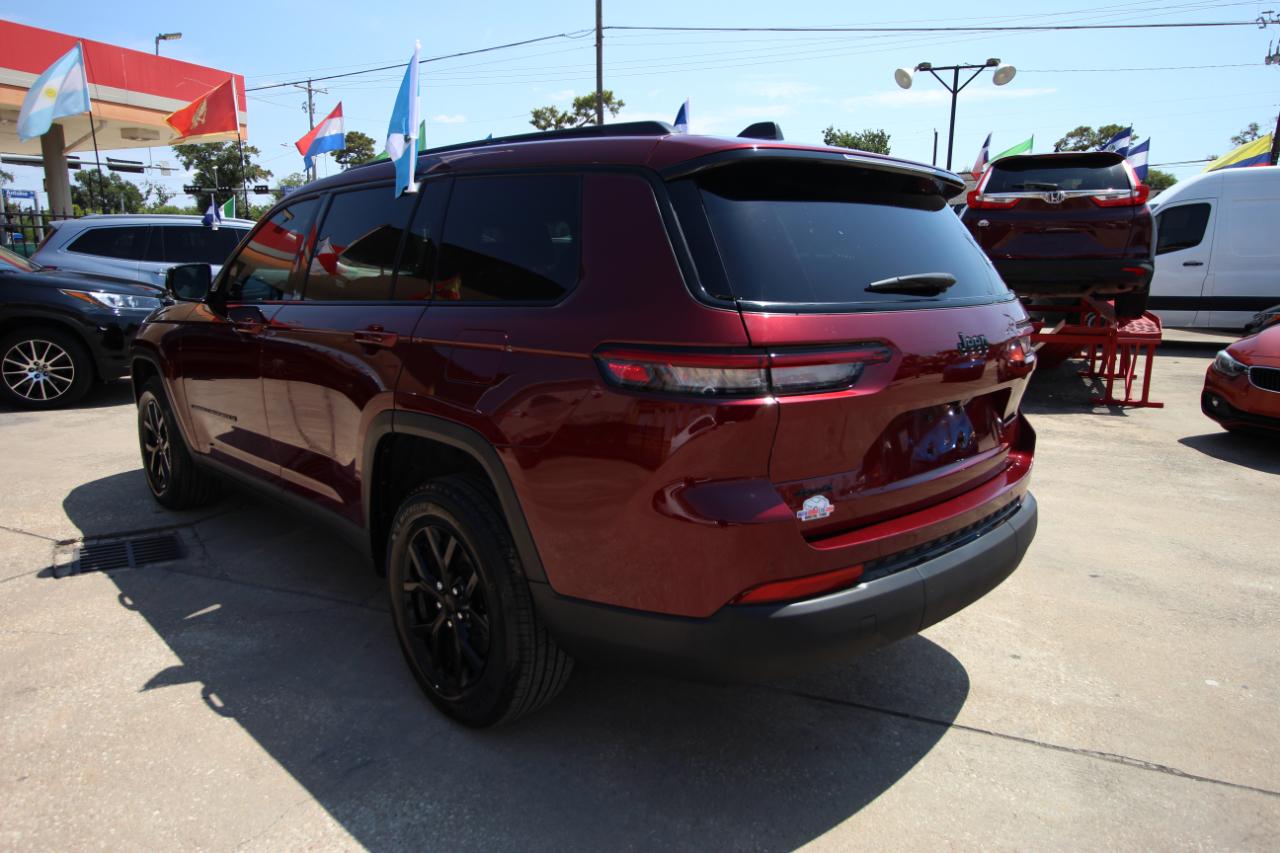 Jeep Grand Cherokee L Laredo 4WD 2025