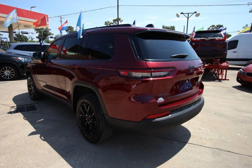 Jeep Grand Cherokee L Laredo 4WD 2025