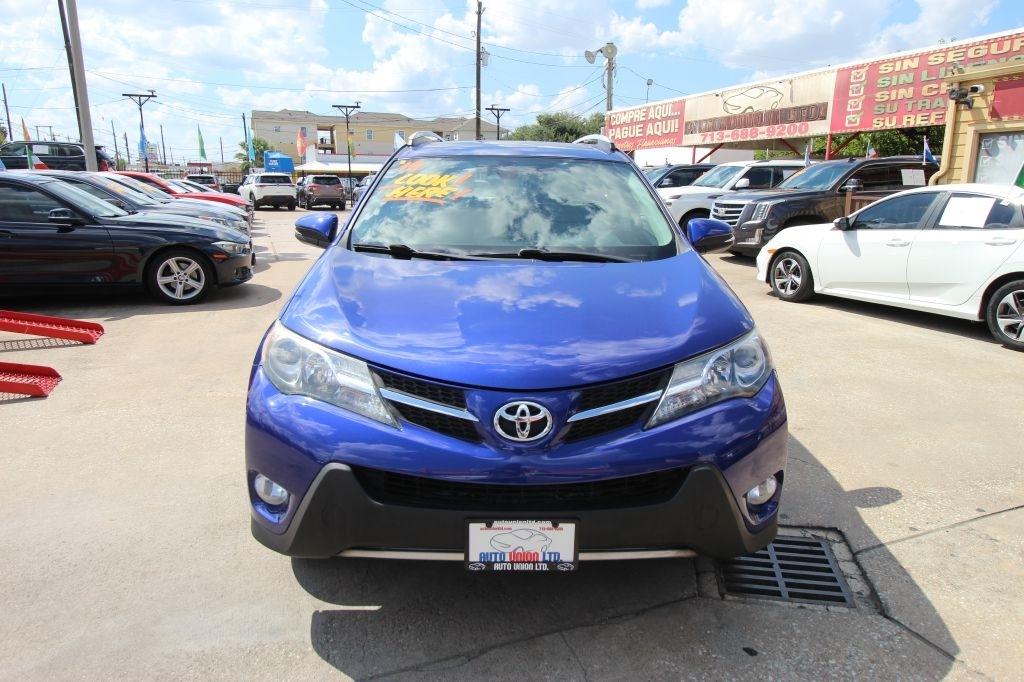 Toyota RAV4 Limited FWD 2014