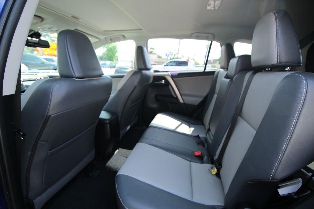 Toyota RAV4 Limited FWD 2014