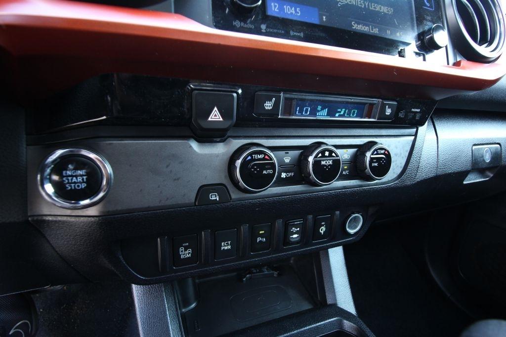 Toyota Tacoma SR5 Double Cab Long Bed V6 6AT 2WD 2016