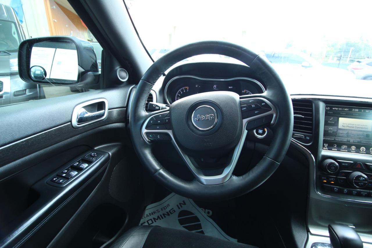 Jeep Grand Cherokee Laredo 2WD 2018