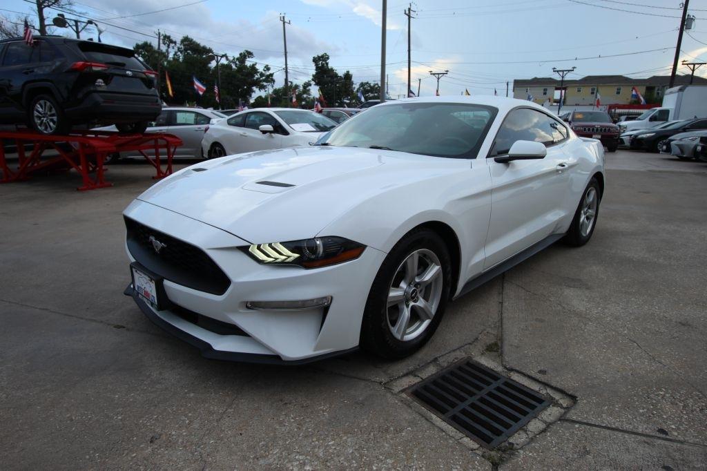 Ford Mustang EcoBoost Coupe 2019