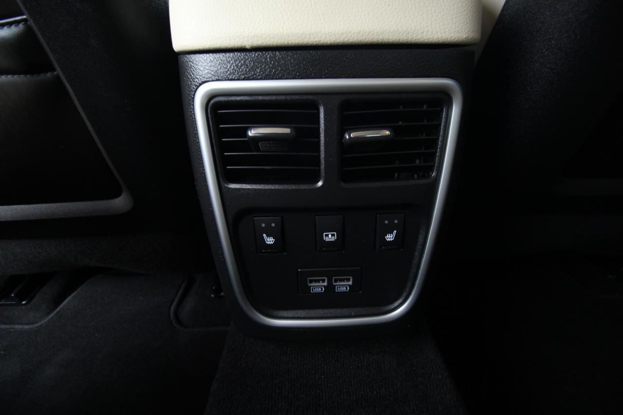 Chrysler 300 Touring L 2022