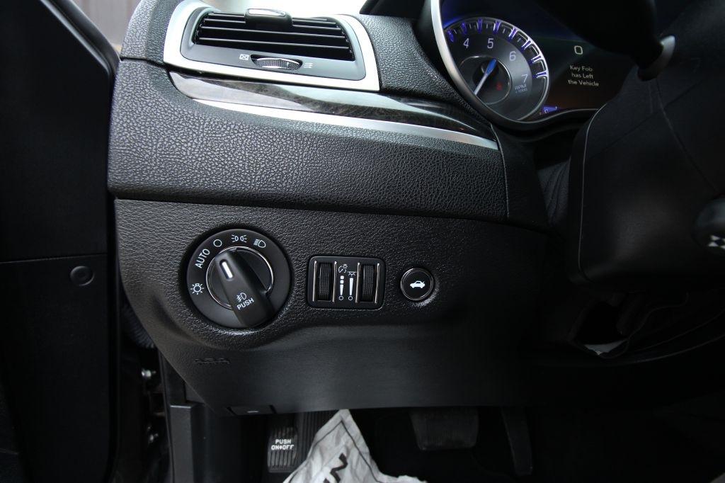 Chrysler 300 Touring L 2022