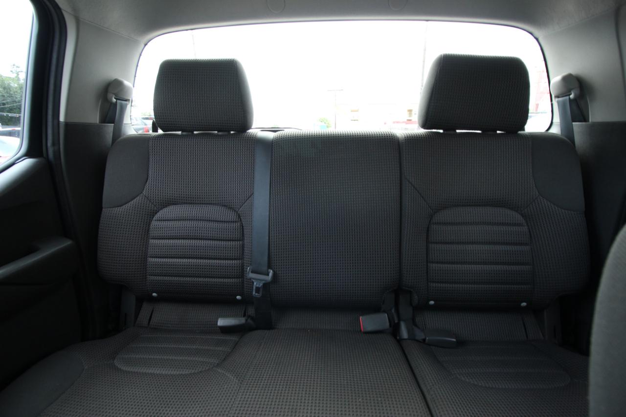 Nissan Frontier LE Crew Cab 4WD 2008