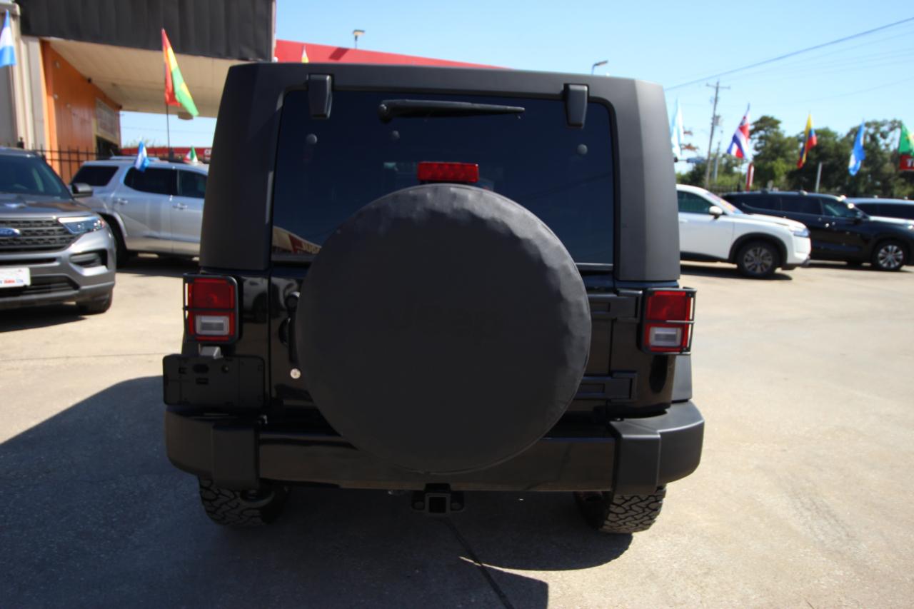 Jeep Wrangler Unlimited Sport 4WD 2010
