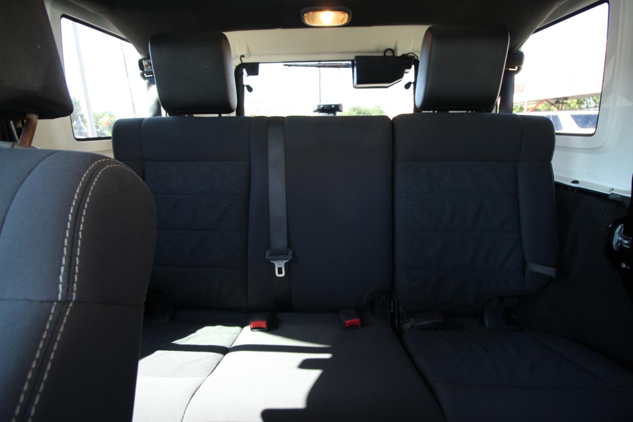 Jeep Wrangler Unlimited Sport 4WD 2010