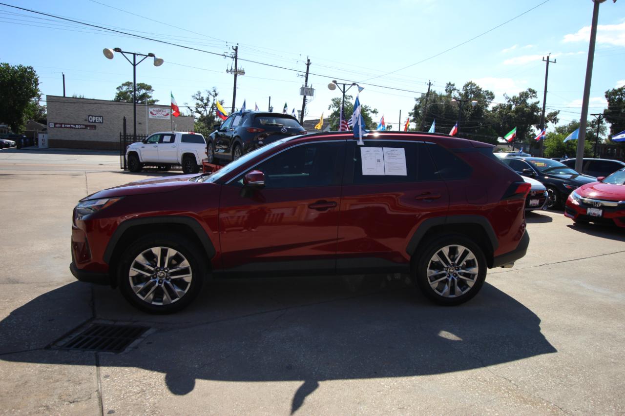 Toyota RAV4 XLE Premium 2022
