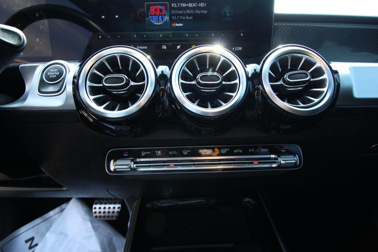 Mercedes-Benz GLB-Class GLB 250 2023
