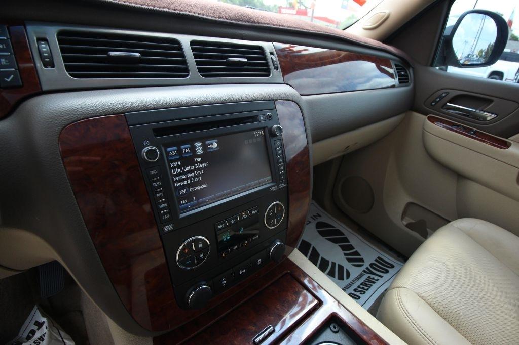 Chevrolet Suburban LTZ 1500 2WD 2014
