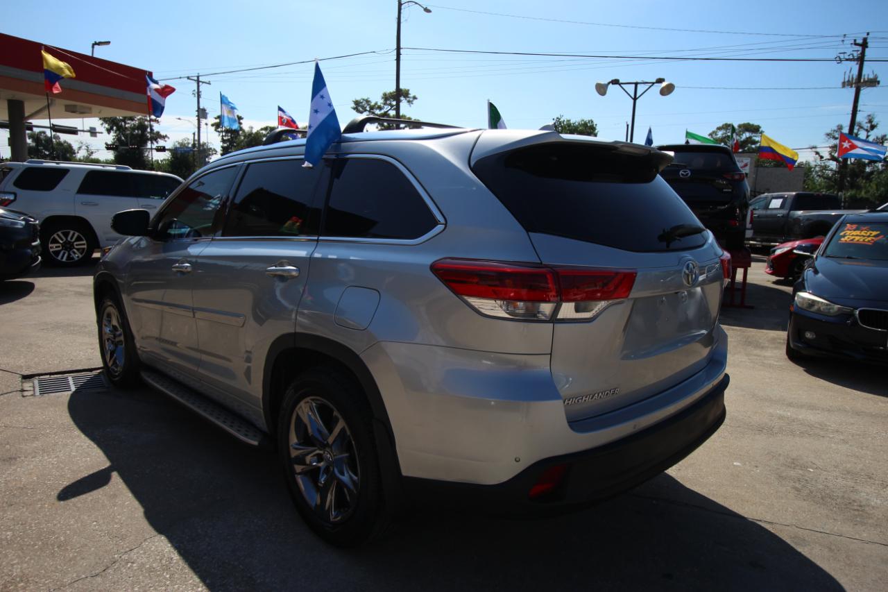 Toyota Highlander Limited FWD V6 2017