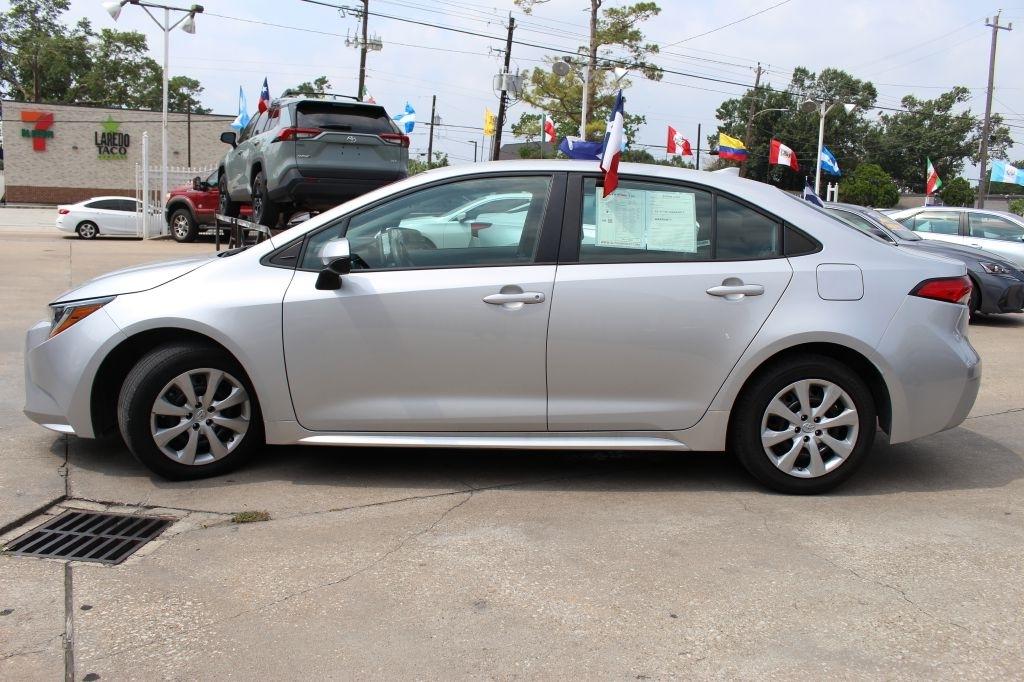 Toyota Corolla LE 2021