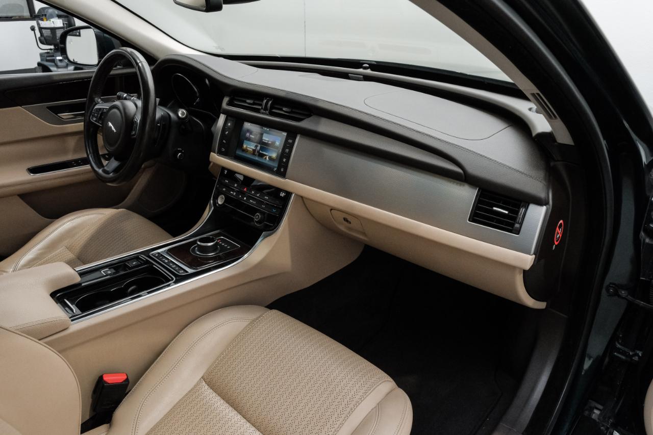 Jaguar XF 35t Prestige RWD 2017