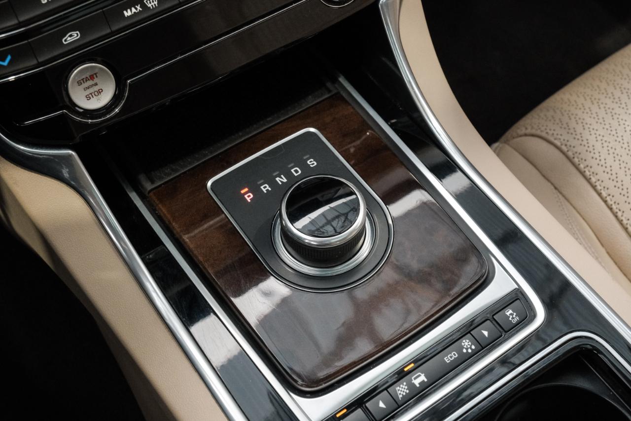 Jaguar XF 35t Prestige RWD 2017