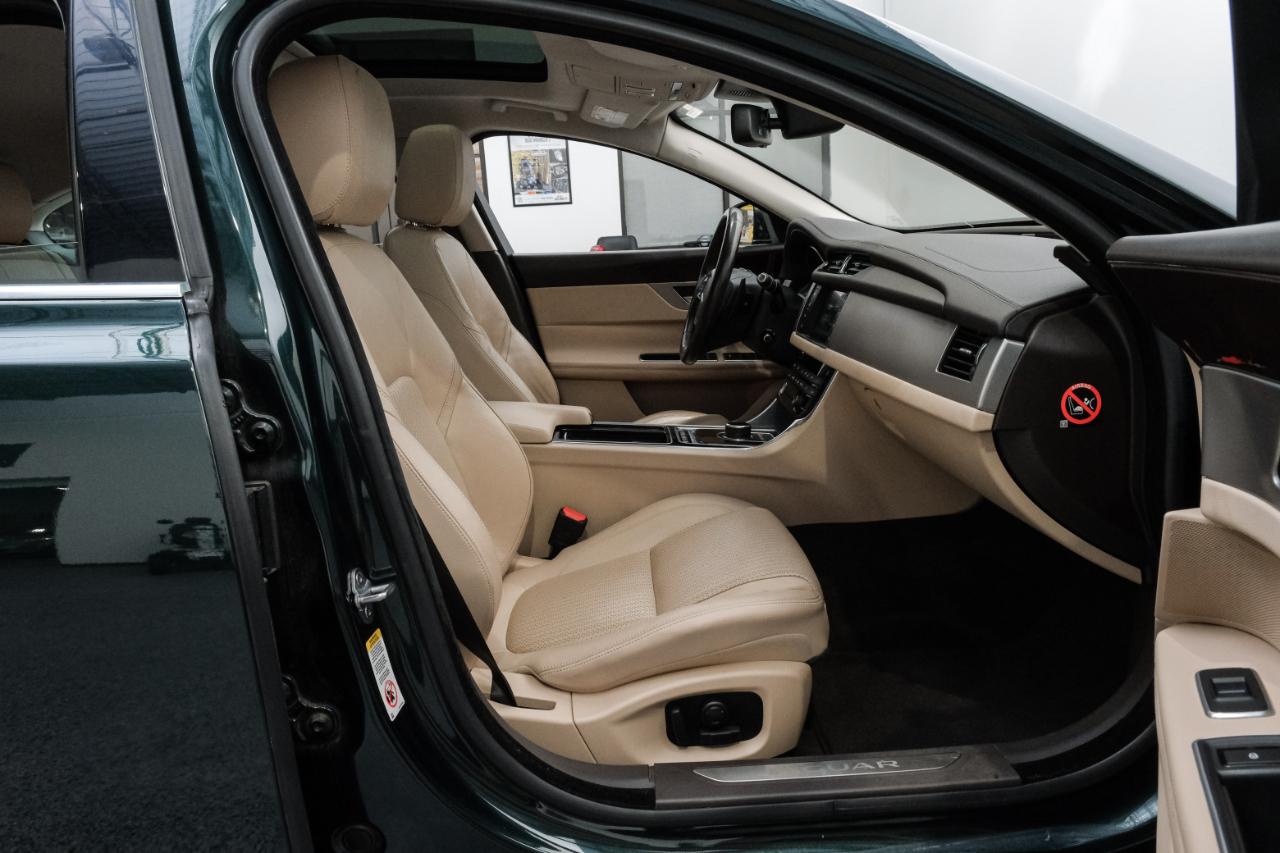 Jaguar XF 35t Prestige RWD 2017