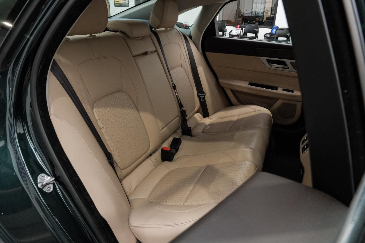 Jaguar XF 35t Prestige RWD 2017