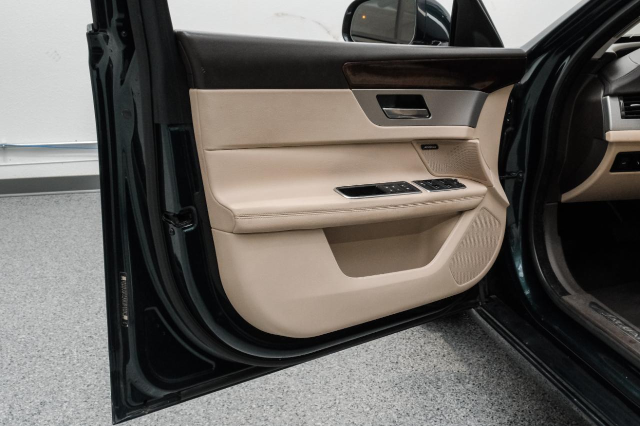 Jaguar XF 35t Prestige RWD 2017