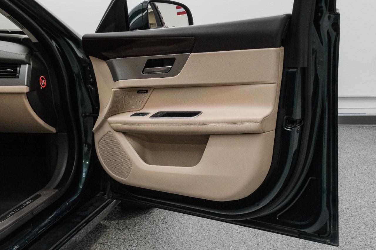 Jaguar XF 35t Prestige RWD 2017