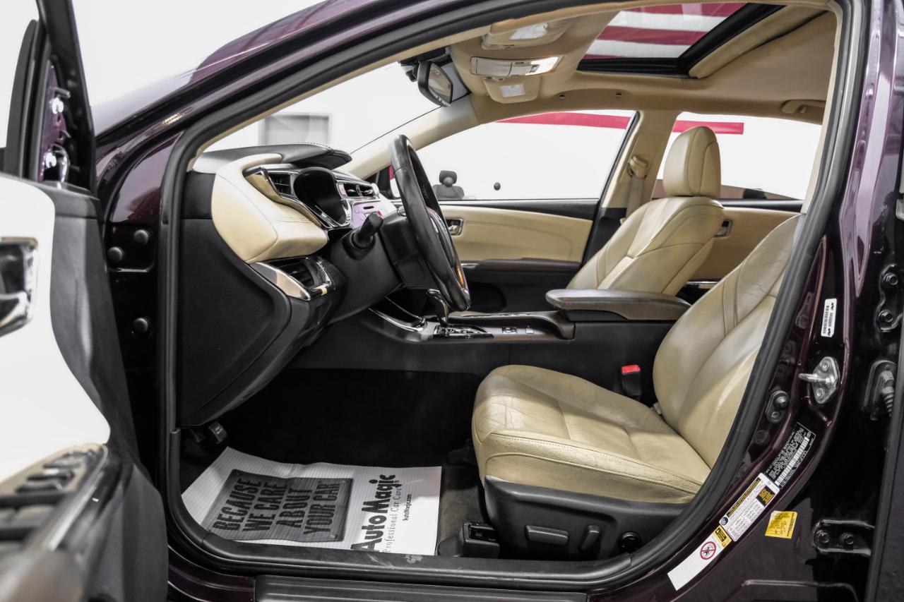 Toyota Avalon Hybrid 4dr Sdn XLE Touring (Natl) 2014