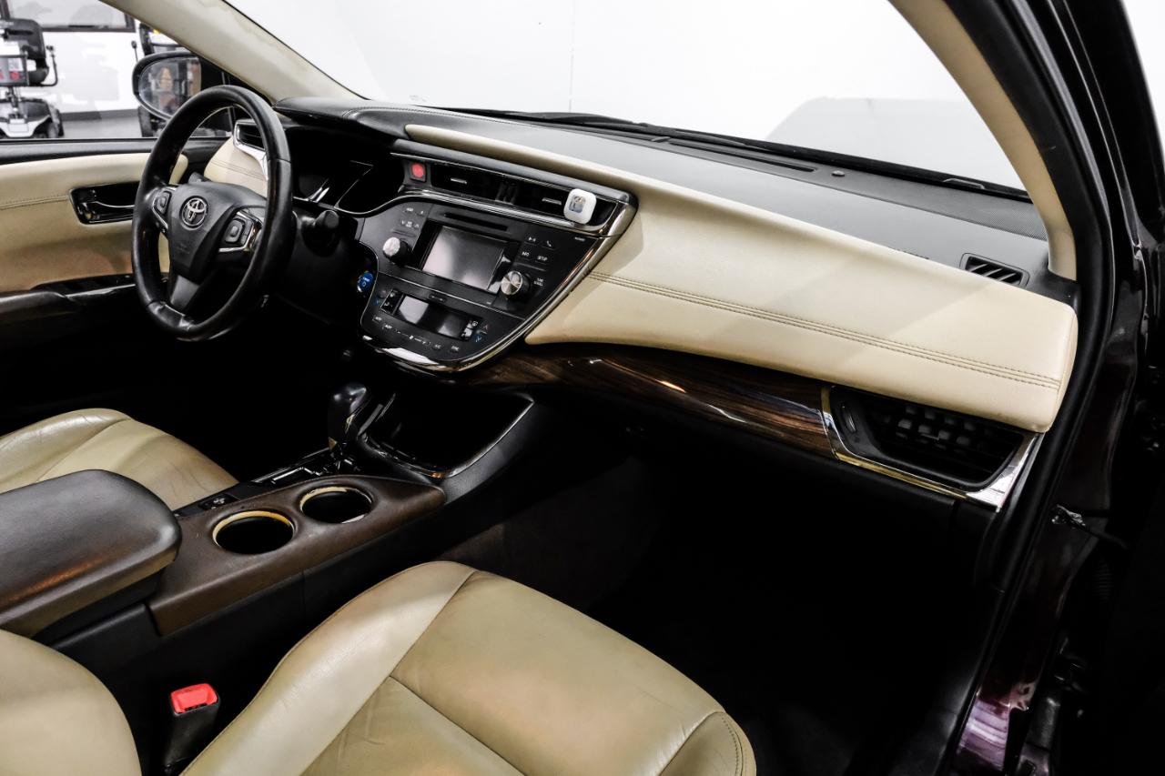 Toyota Avalon Hybrid 4dr Sdn XLE Touring (Natl) 2014