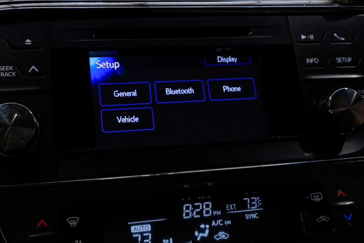 Toyota Avalon Hybrid 4dr Sdn XLE Touring (Natl) 2014